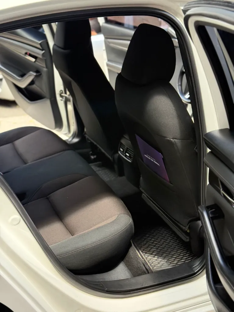 MAZDA 3 TOURING HYBRID 2023 (8).webp