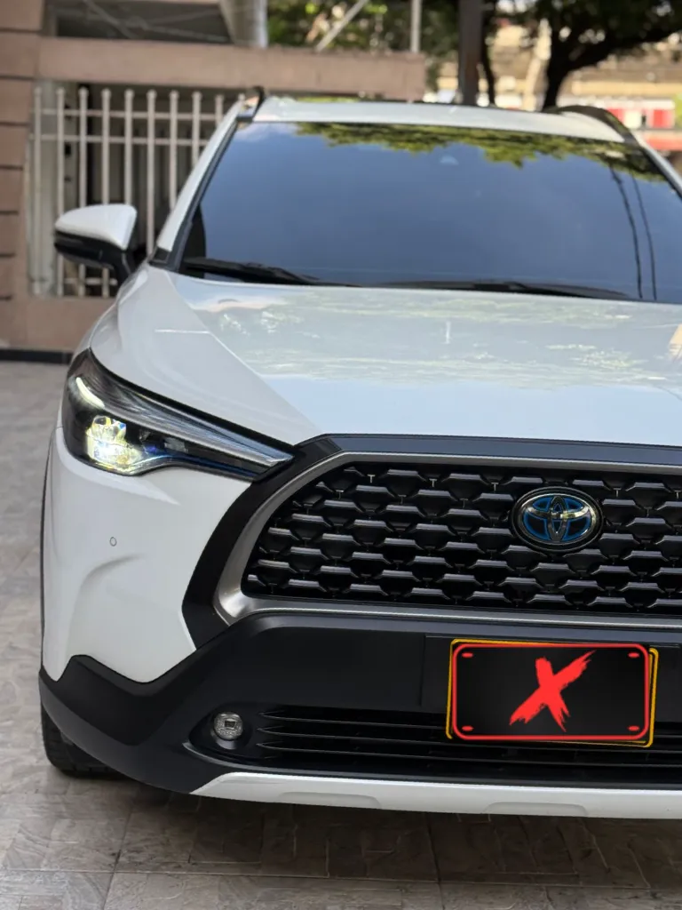 TOYOTA COROLLA CROSS SE-G HYBRID 2024 (7).webp