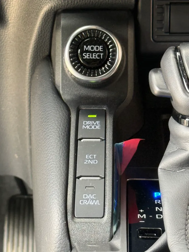 TOYOTA PRADO TX-L 2.8 DIESEL BLINDAJE 2+ 2025 publicar en $469.900 (18).webp
