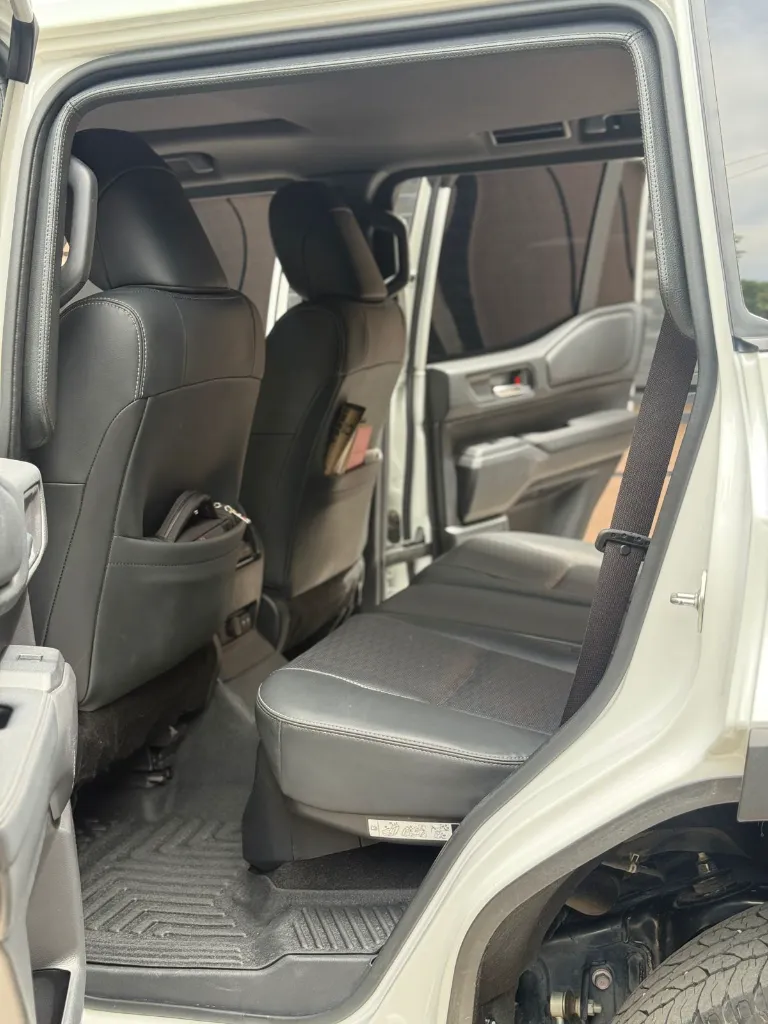 TOYOTA PRADO TX-L 2.8 DIESEL BLINDAJE 2+ 2025 publicar en $469.900 (21).webp