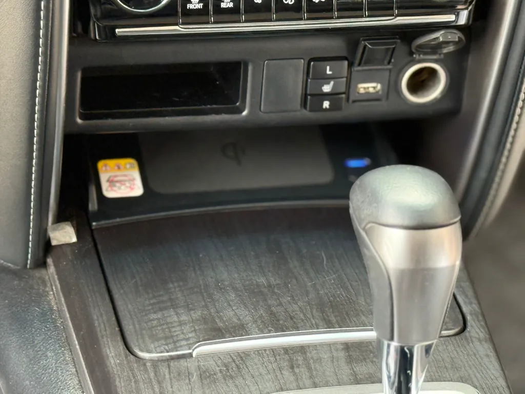 TOYOTA FORTUNER SRV 2.7 GASOLINA 2024  (20).webp