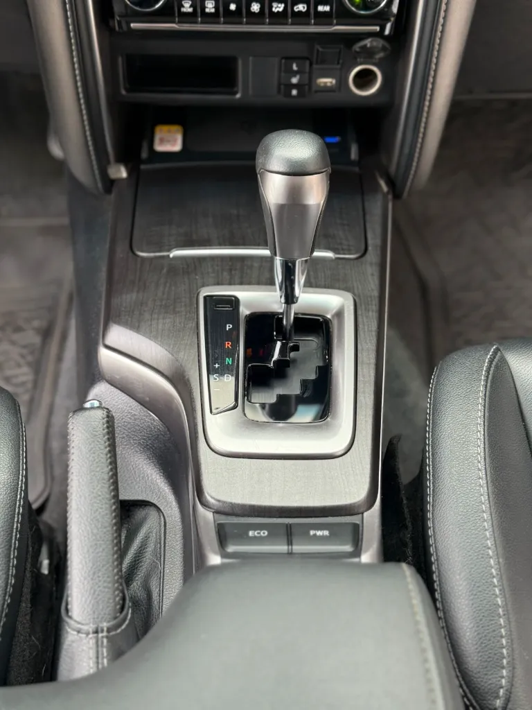 TOYOTA FORTUNER SRV 2.7 GASOLINA 2024  (16).webp