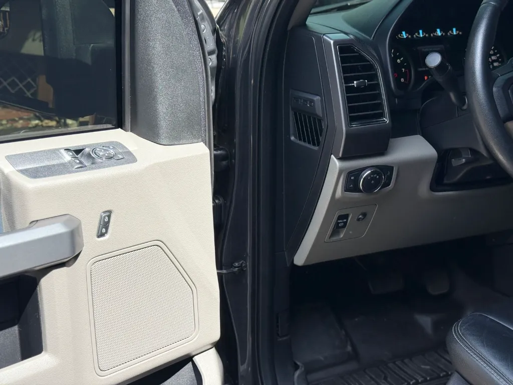 FORD F-150 XLT 3.3 4X4 C5 2019