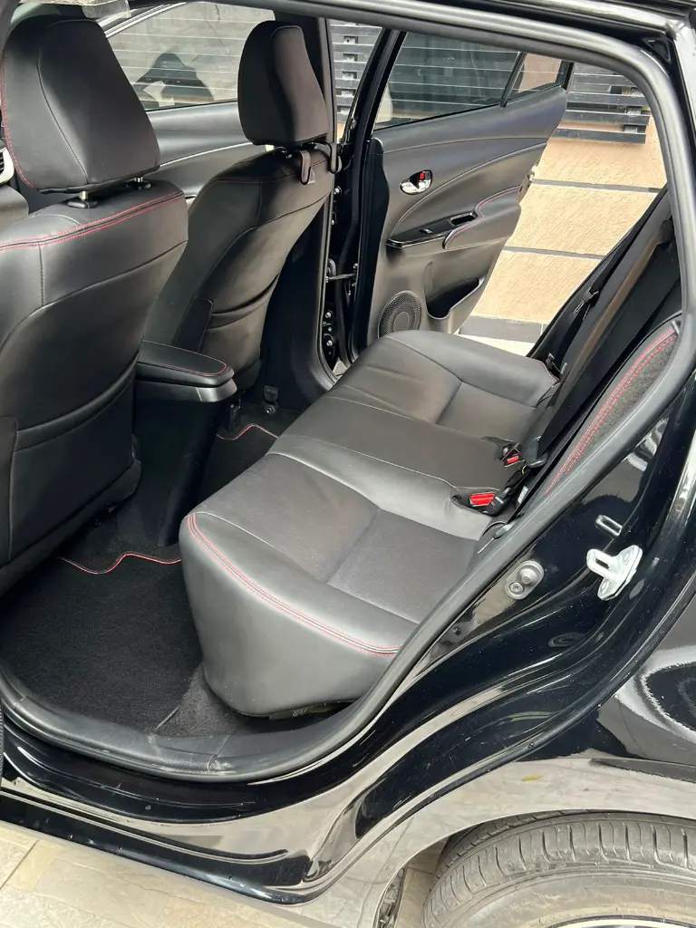 TOYOTA YARIS S TP 2021 (20).webp