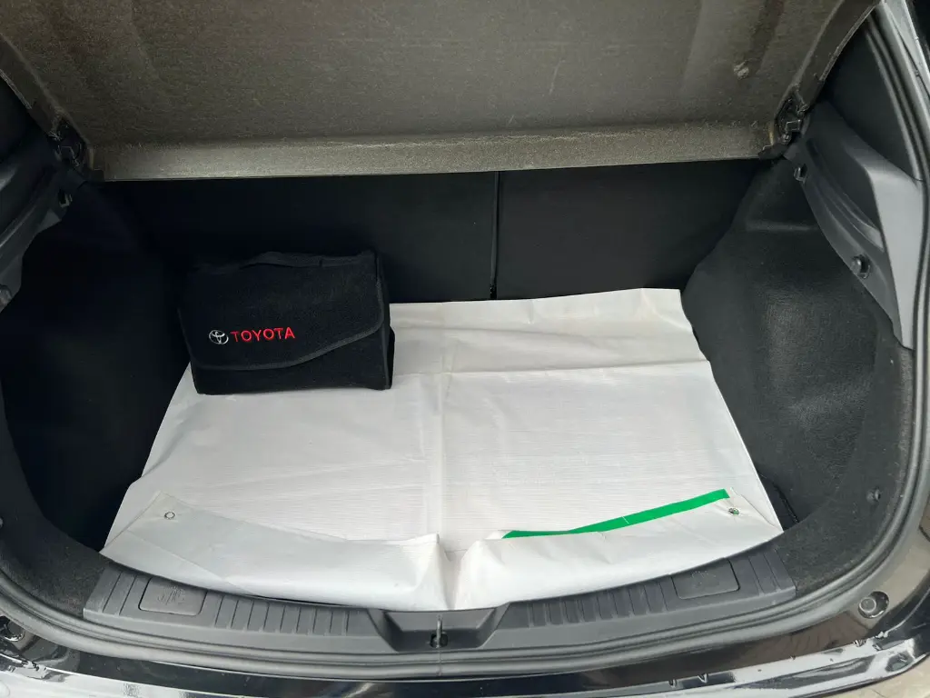 TOYOTA YARIS S TP 2021 (9).webp