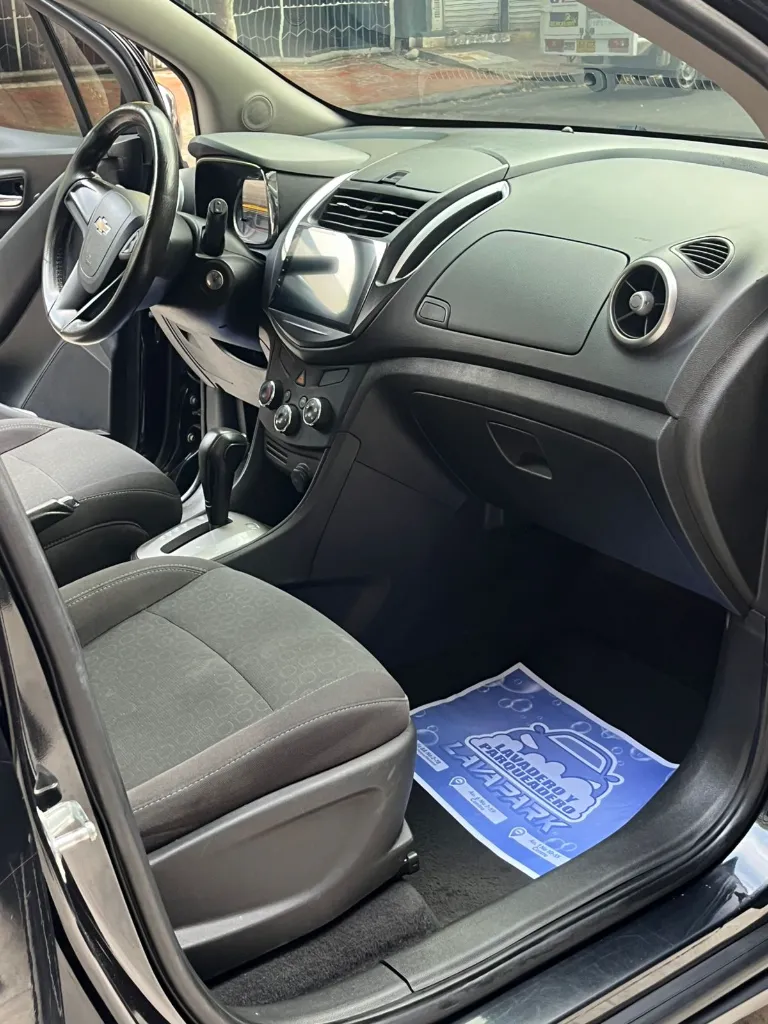 CHEVROLET TRACKER LS AUTOMÁTICA 2016 (14).webp