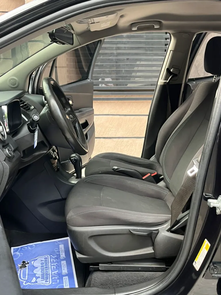 CHEVROLET TRACKER LS AUTOMÁTICA 2016 (19).webp