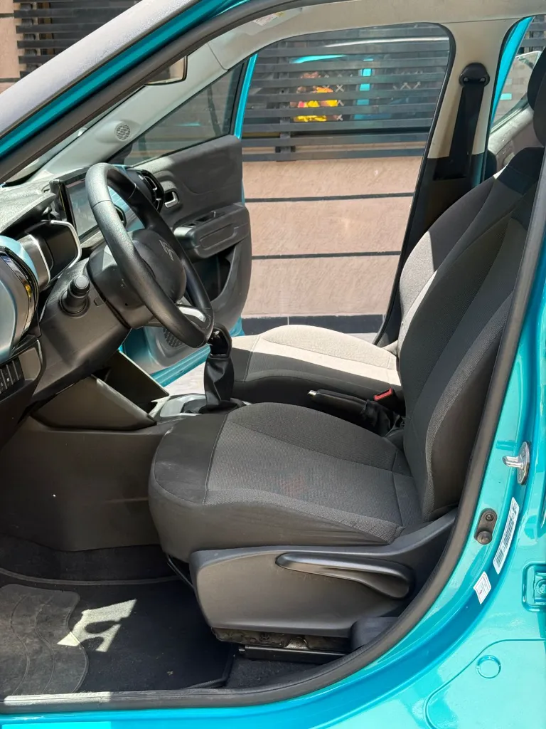 CITROEN C3 FEEL MT 2024 (9).webp