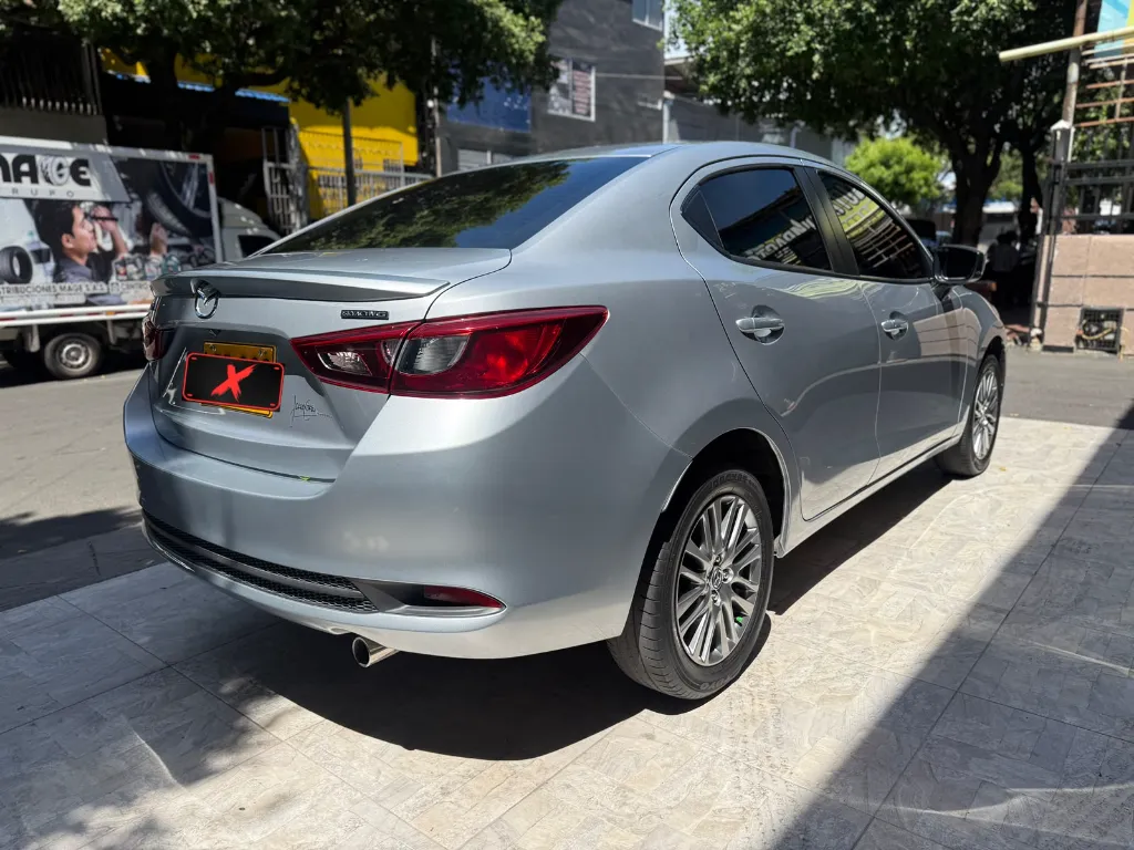 MAZDA 2 GRAND TOURING LX SEDAN 2023