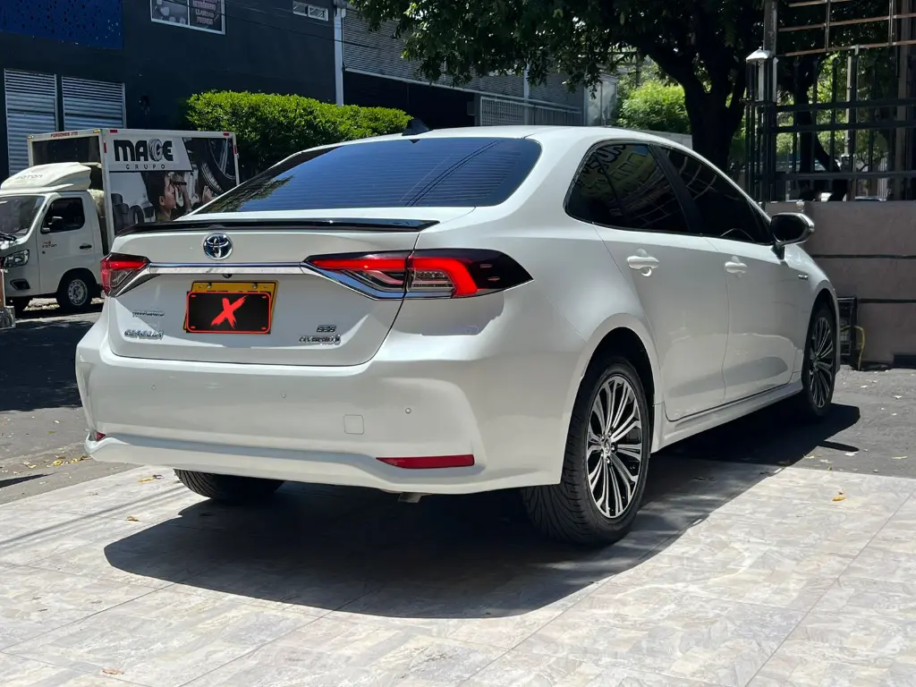 TOYOTA COROLLA SE-G HYBRID 2023 publicar en $115.900 (6).webp