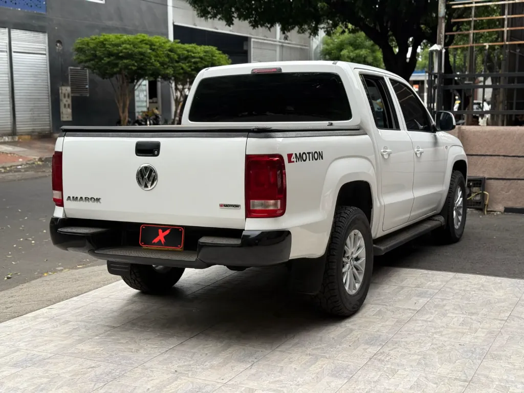 VOLKSWAGEN AMAROK TRENDLINE 4X4 2.0 DIÉSEL MT 2022 (7).webp