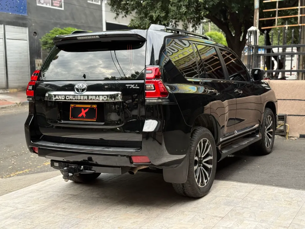 TOYOTA PRADO TX-L 4.0 GASOLINA 2022 (6).webp
