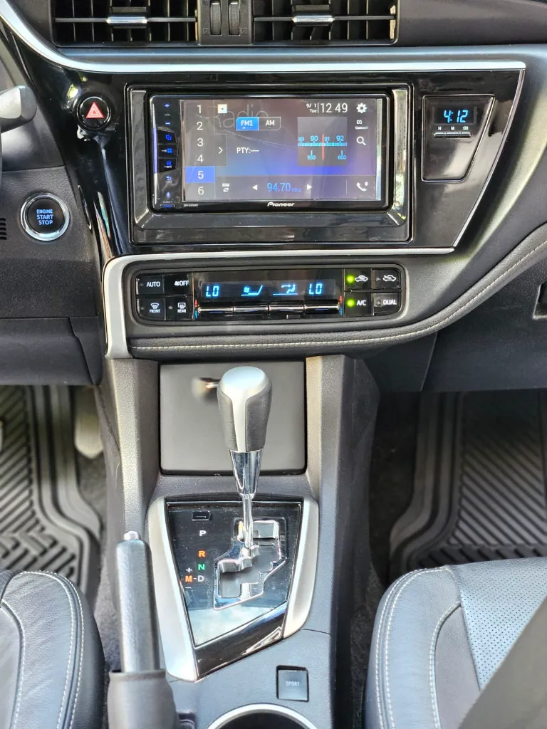 TOYOTA COROLLA SE-G 2019