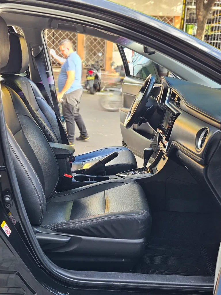 TOYOTA COROLLA SE-G 2019