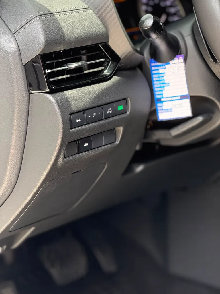 NISSAN SENTRA EXCLUSIVE 2023  (19).webp