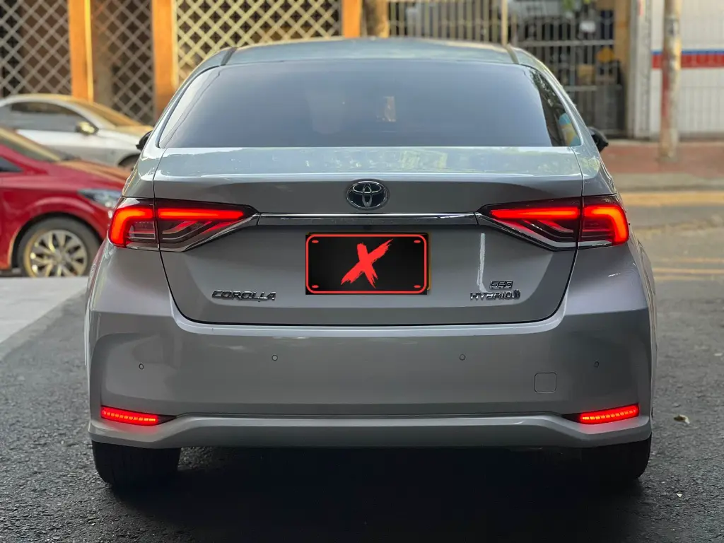 TOYOTA COROLLA SE-G HYBRID 2023 (5).webp