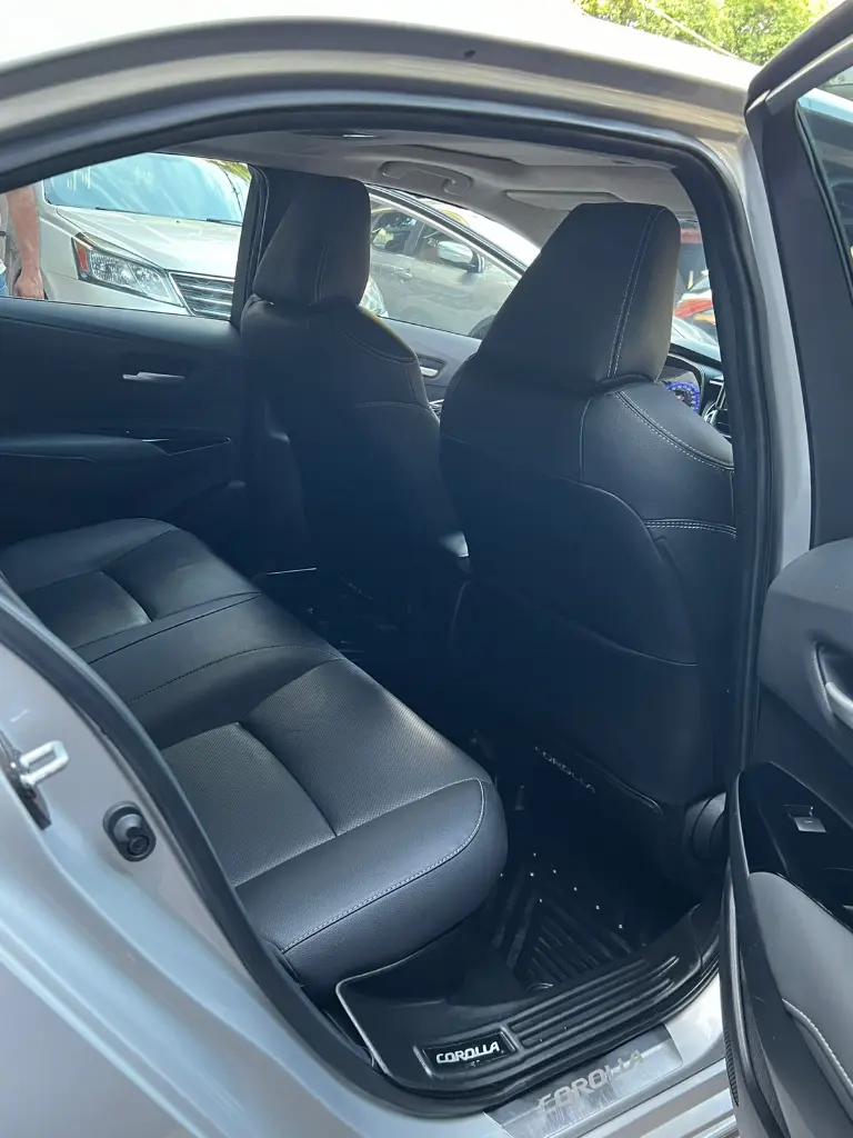 TOYOTA COROLLA SE-G HYBRID 2023 (20).webp