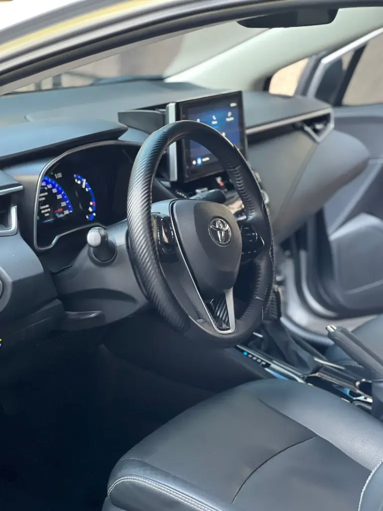 TOYOTA COROLLA SE-G HYBRID 2023 (10).webp