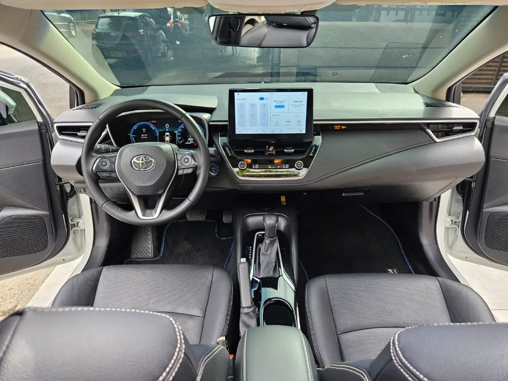 TOYOTA COROLLA SEG HEV 2025