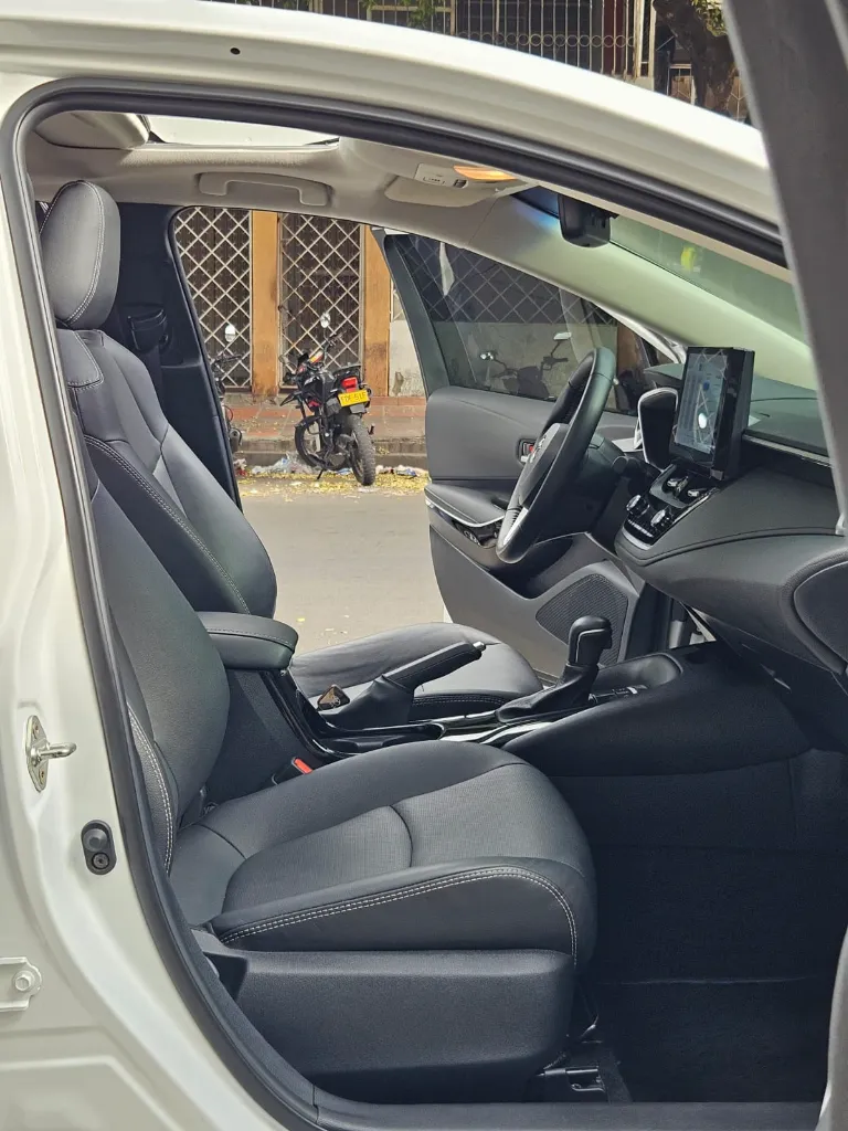 TOYOTA COROLLA SEG HEV 2025