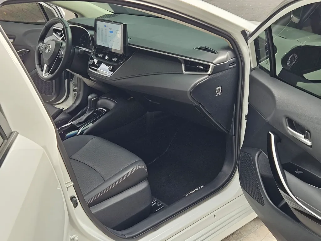 TOYOTA COROLLA SEG HEV 2025
