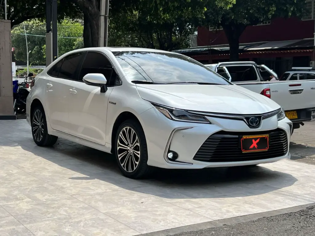 TOYOTA COROLLA SE-G HYBRID 2023 (3).webp