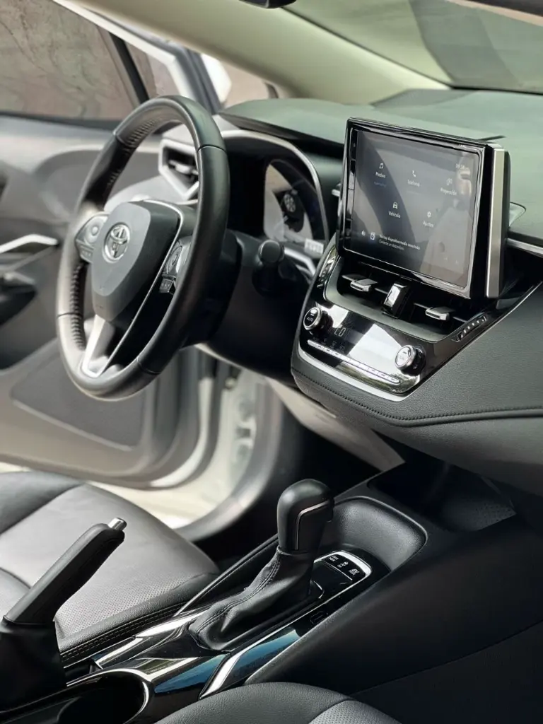 TOYOTA COROLLA SE-G HYBRID 2023 (14).webp