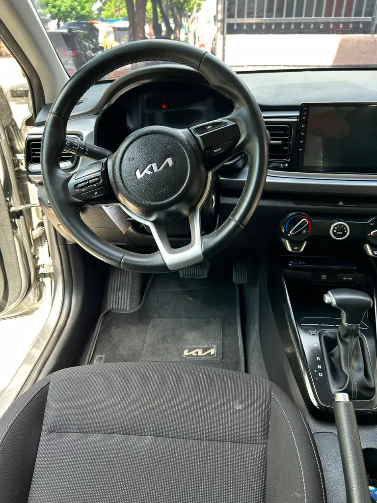KIA RIO VIBRANT 2024
