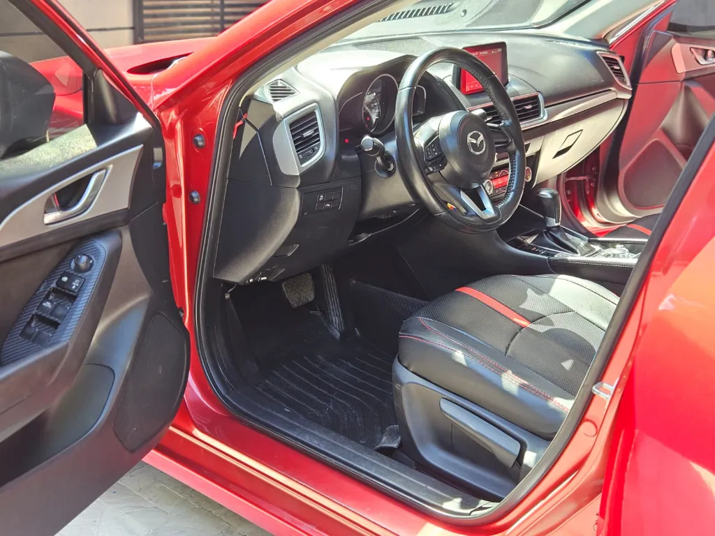 MAZDA 3 TOURING 2017