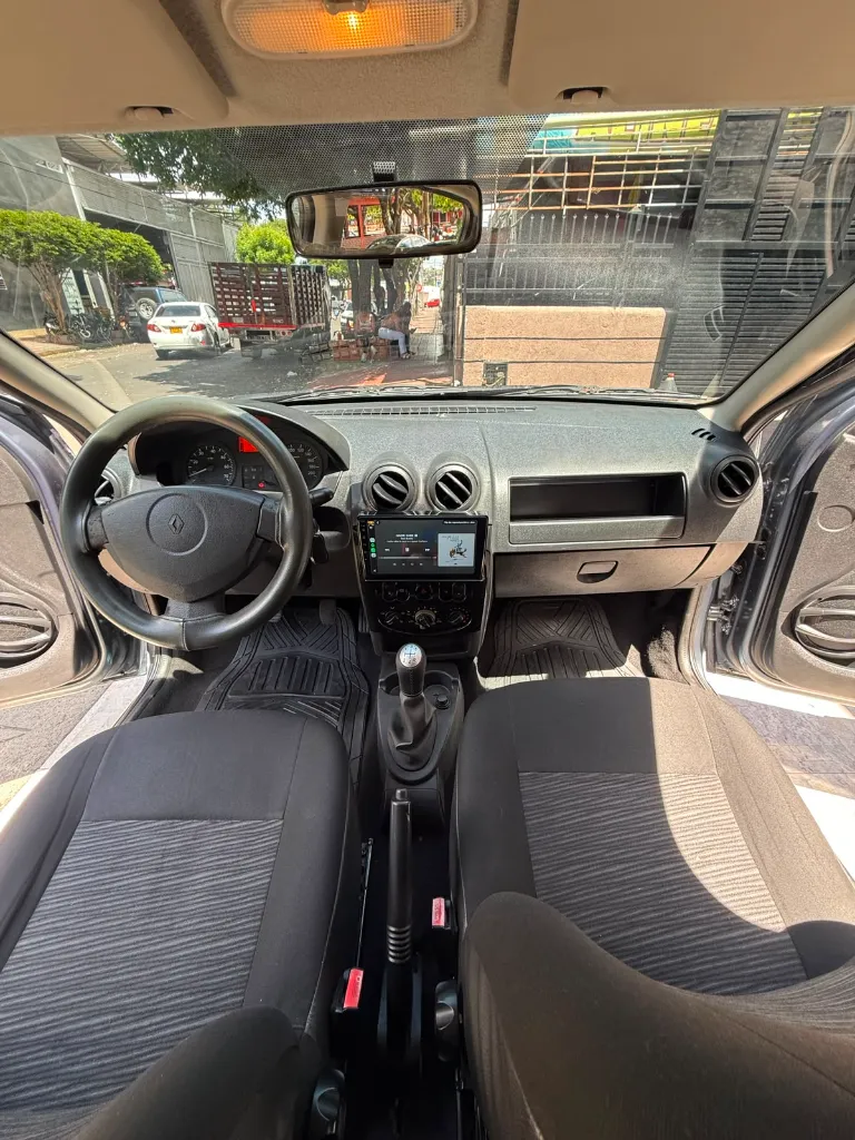 RENAULT SANDERO AUTHENTIQUE MT 2012 (17).webp