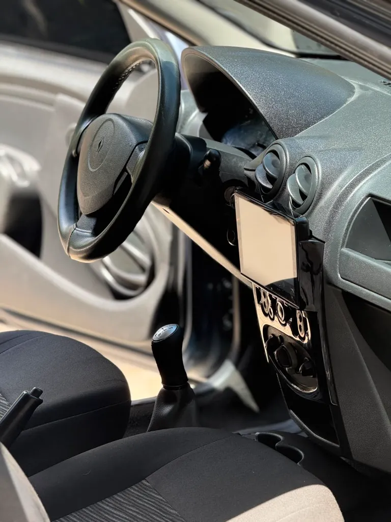 RENAULT SANDERO AUTHENTIQUE MT 2012 (18).webp