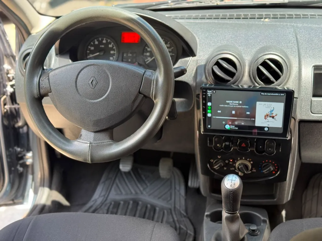 RENAULT SANDERO AUTHENTIQUE MT 2012 (13).webp