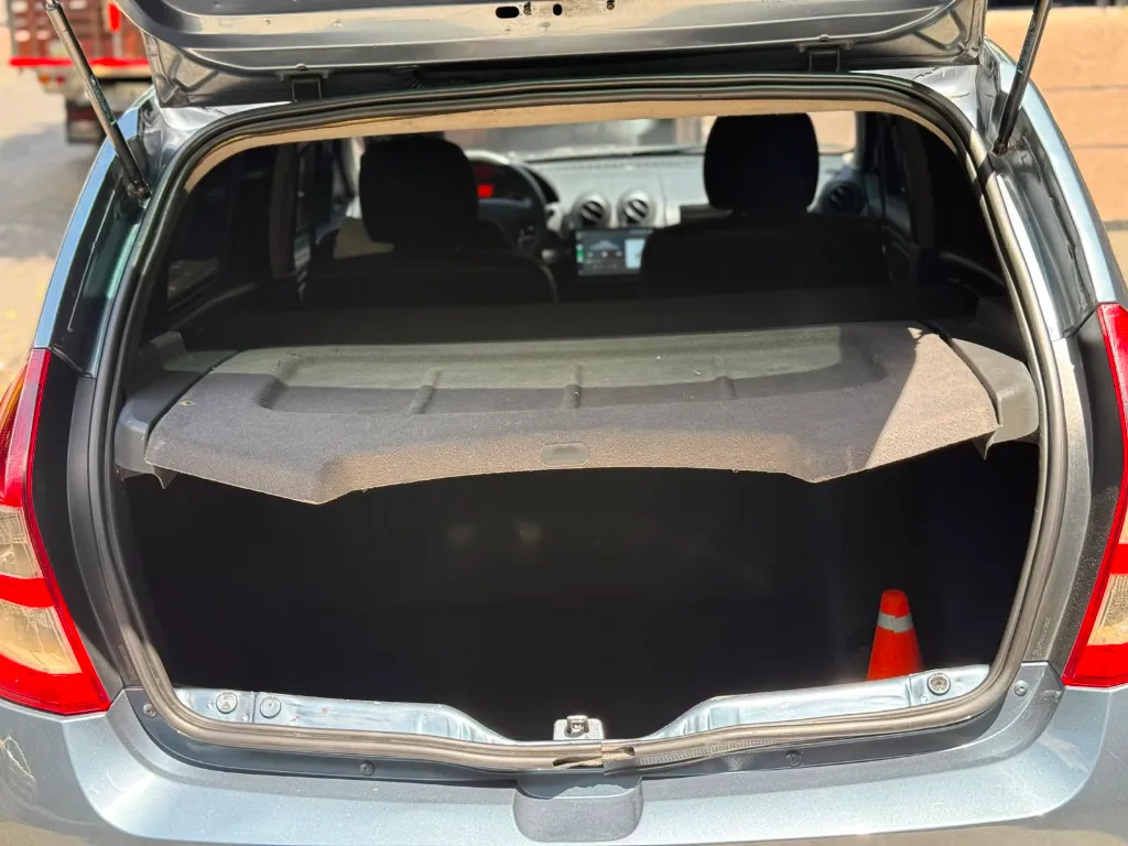 RENAULT SANDERO AUTHENTIQUE MT 2012 (9).webp