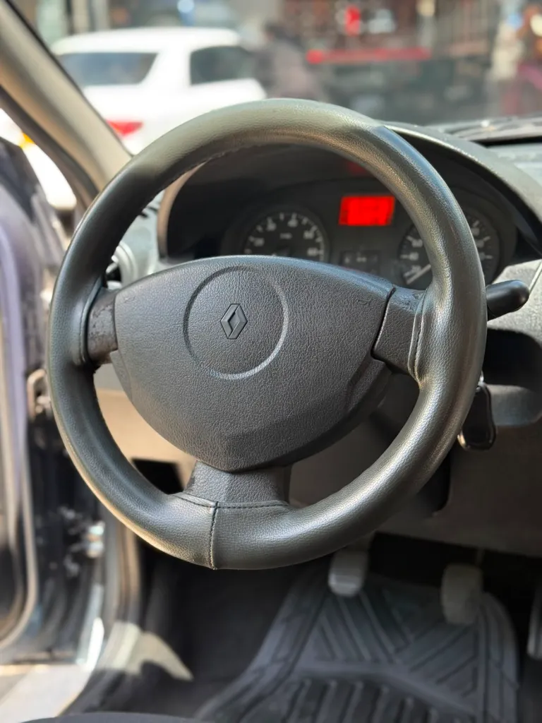 RENAULT SANDERO AUTHENTIQUE MT 2012 (16).webp