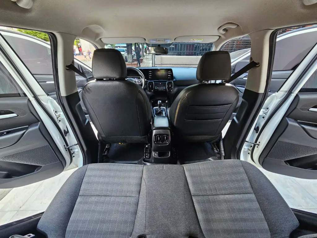 KIA SONET VIBRANT MEC 2022 (19).webp