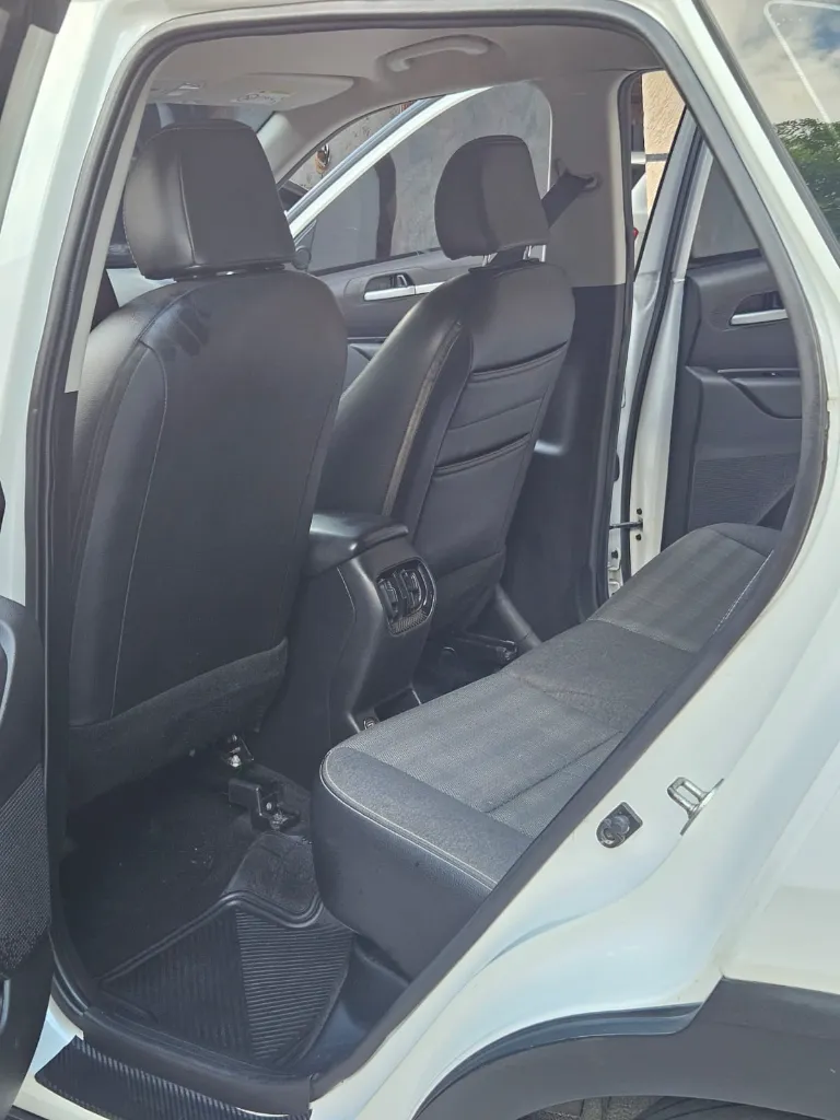 KIA SONET VIBRANT MEC 2022 (7).webp