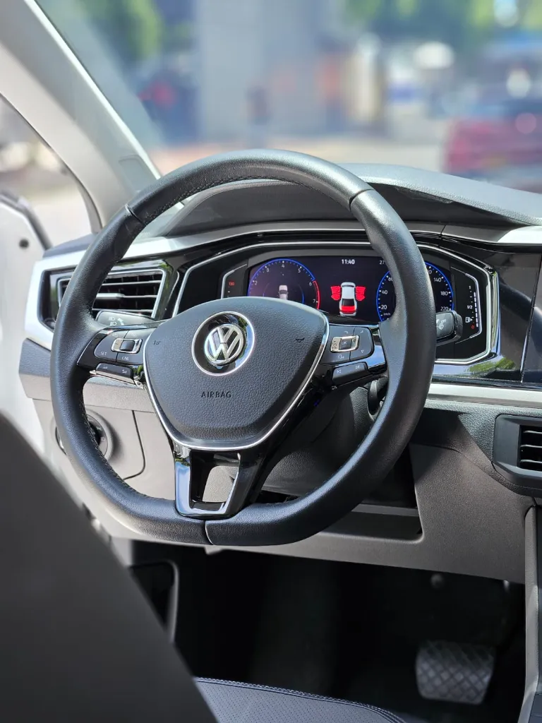 VOLKSWAGEN VIRTUS HIGHLINE 2022