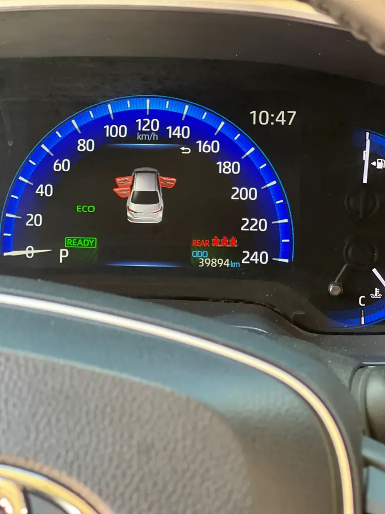 TOYOTA COROLLA SE-G HYBRID 2023 (20).webp