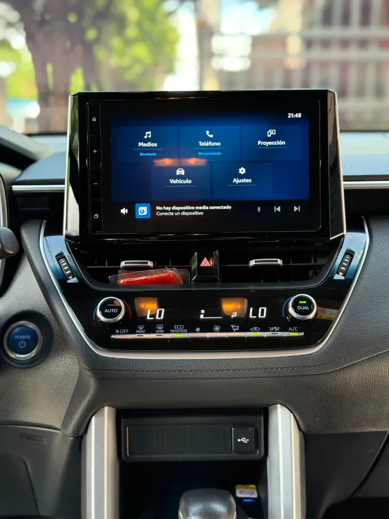 TOYOTA COROLLA CROSS SE-G HYBRID 2023