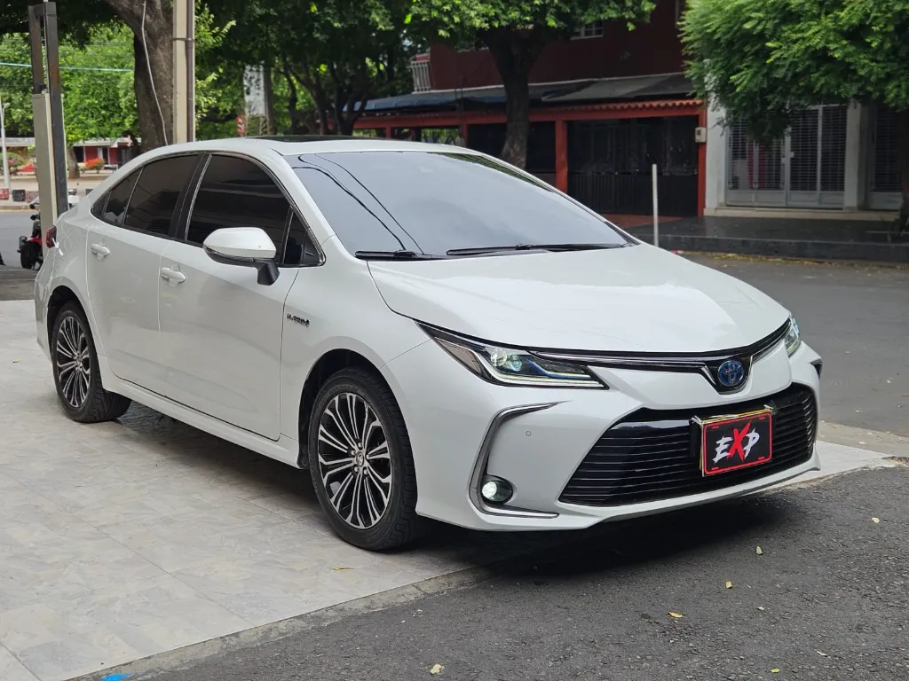 TOYOTA COROLLA SEG HYBRID 2022