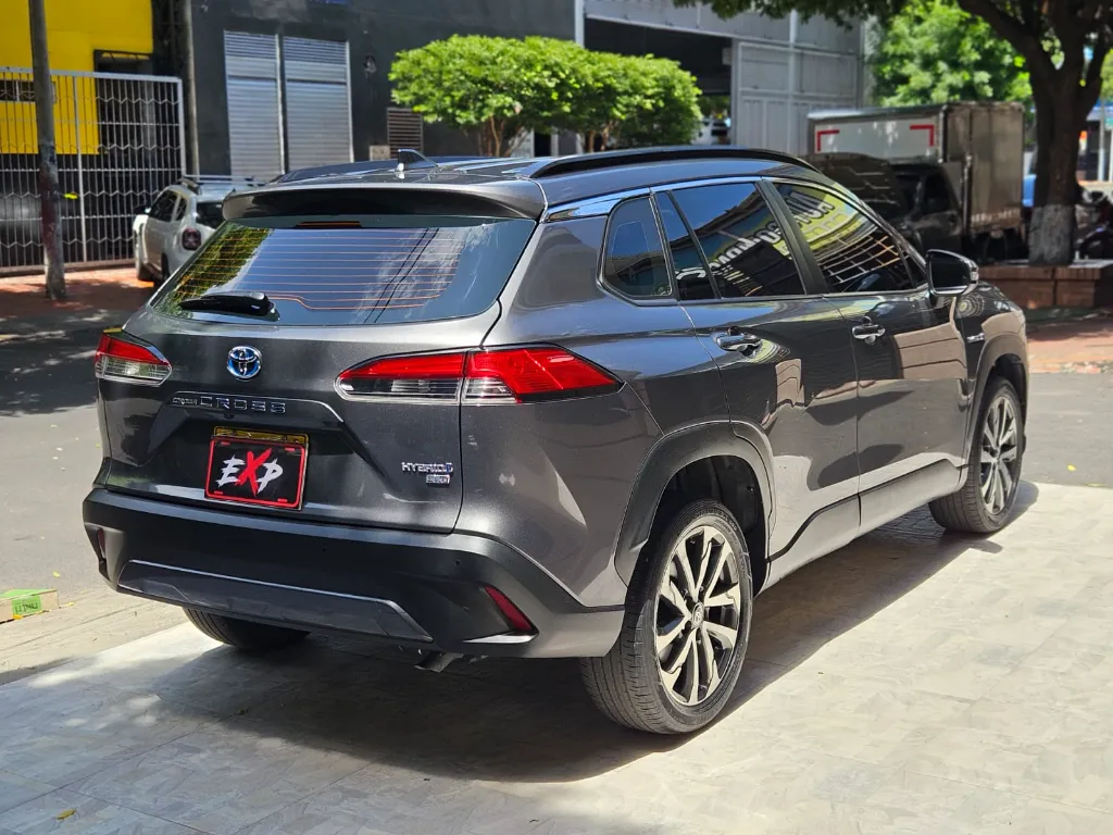 TOYOTA COROLLA CROSS SE-G HYBRID 2024