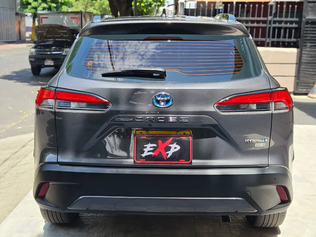 TOYOTA COROLLA CROSS SE-G HYBRID 2024