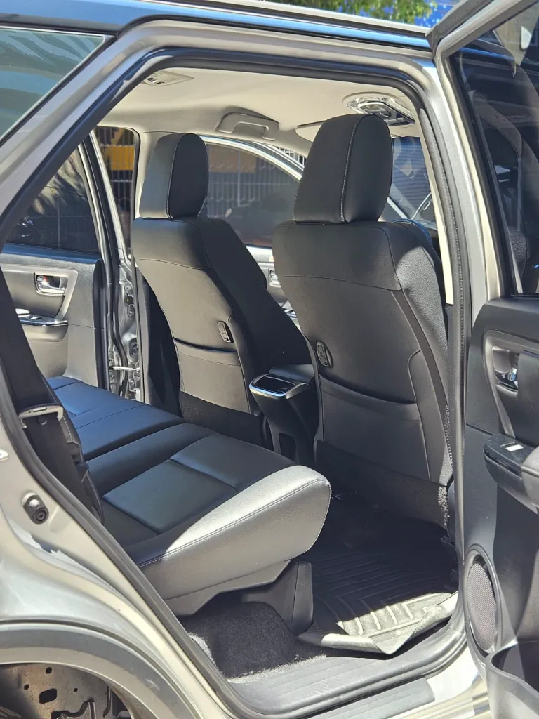 TOYOTA FORTUNER SRV 2023