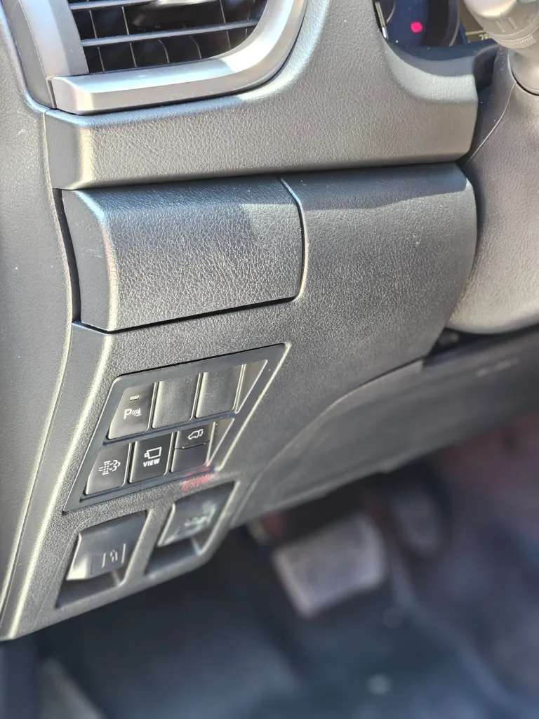 TOYOTA FORTUNER SRV DIESEL 2.8L 4X4 BLINDAJE 2 LIGERO 2024 (28).webp