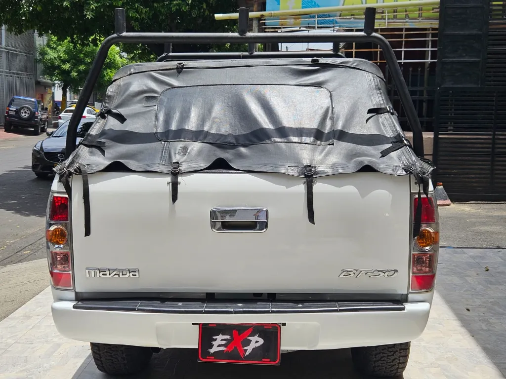 MAZDA BT-50 2010