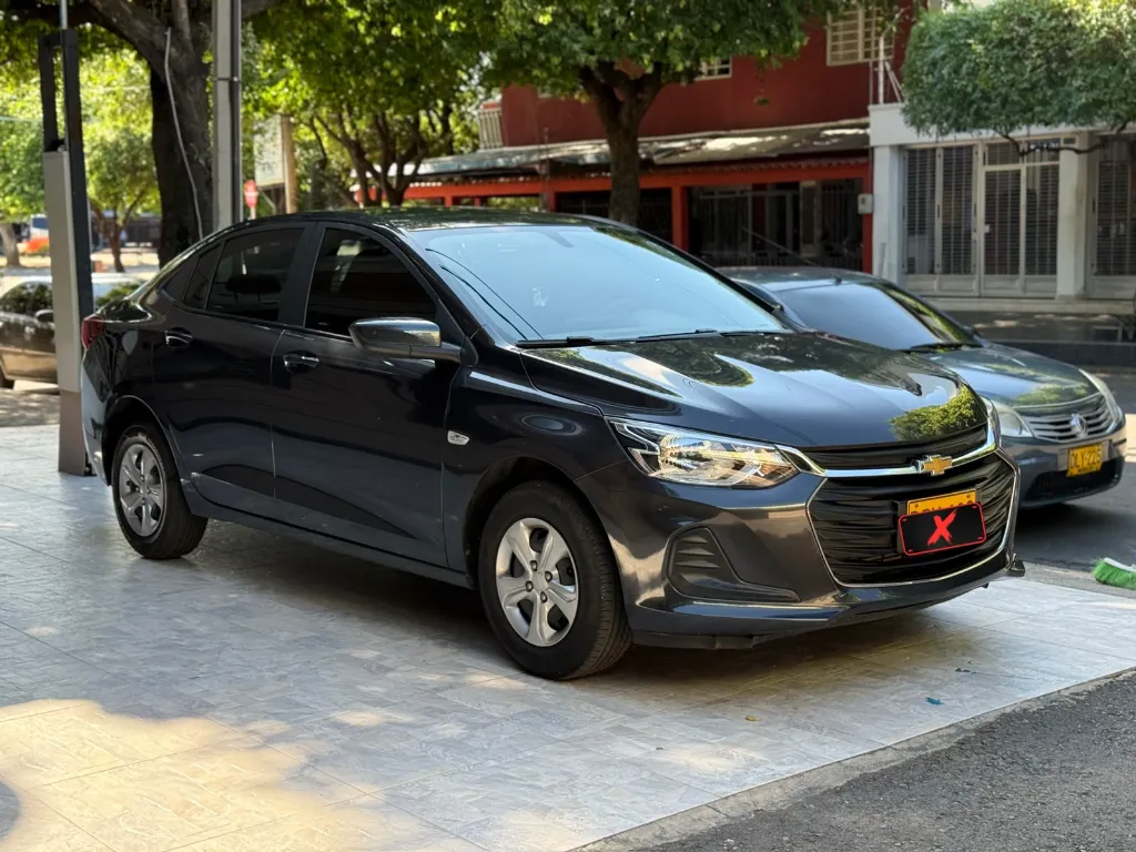 CHEVROLET ONIX LT 2025