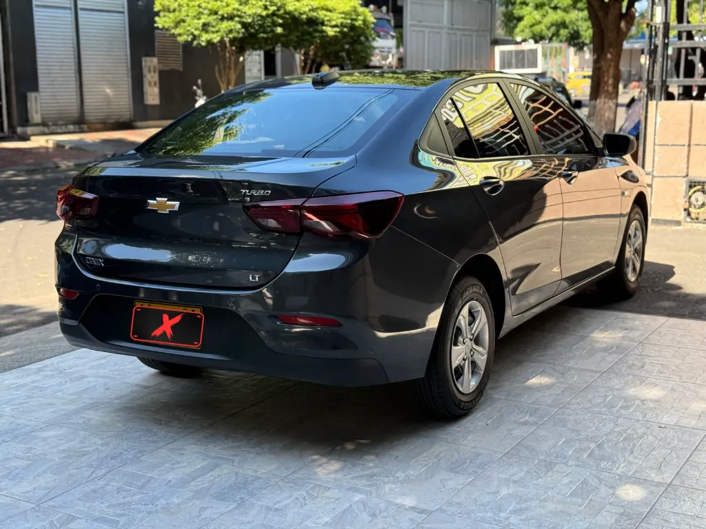 CHEVROLET ONIX LT 2025