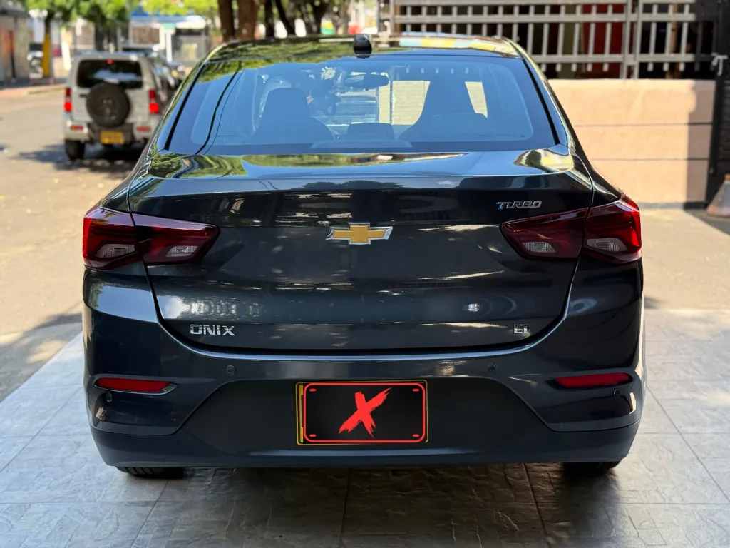 CHEVROLET ONIX LT 2025