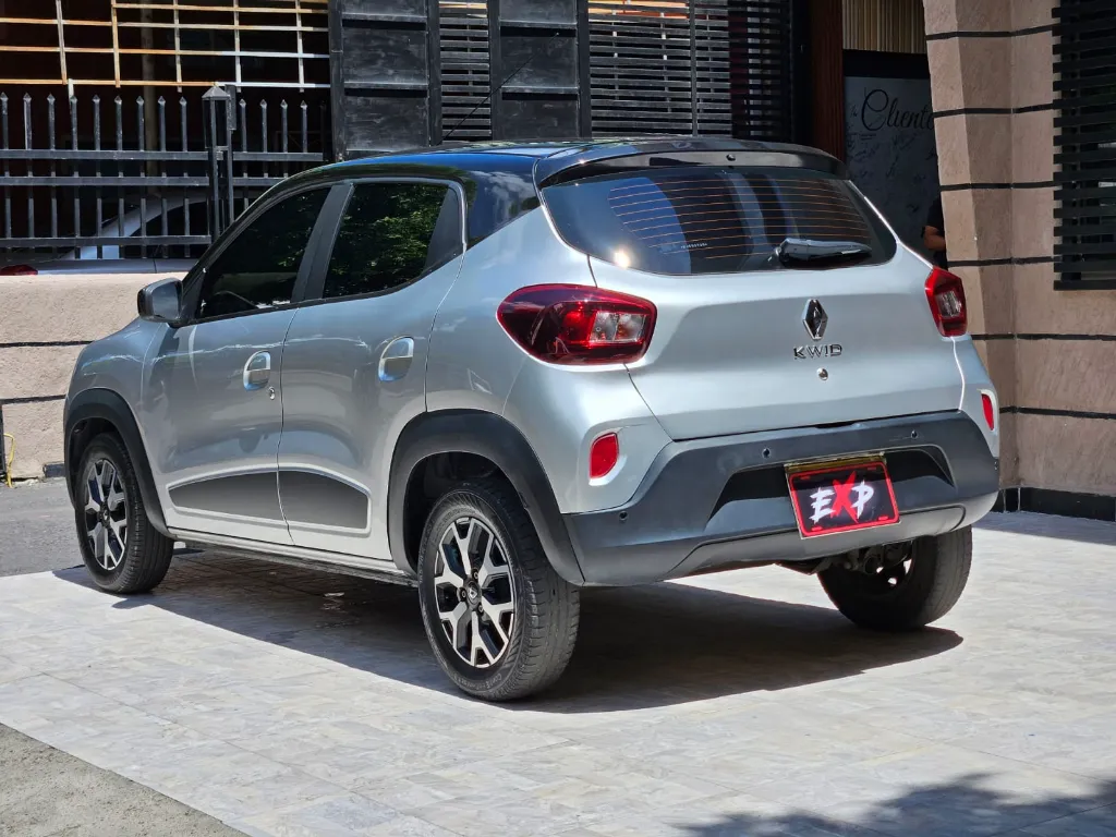 RENAULT KWID ICONIC 2024