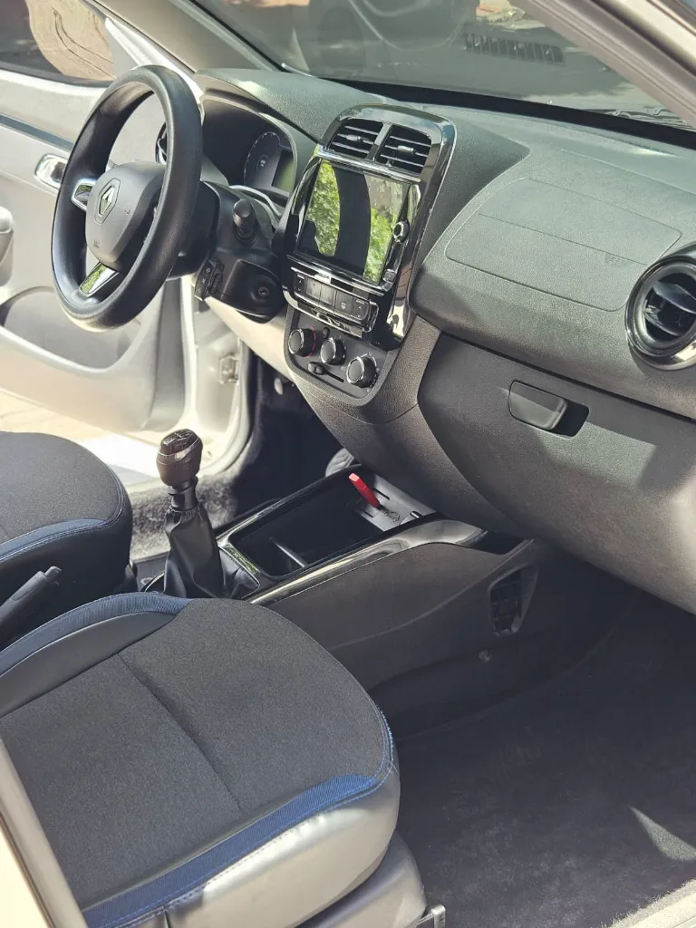 RENAULT KWID ICONIC 2024